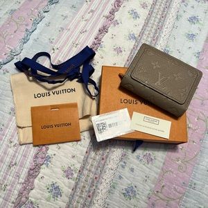 Louis Vuitton Cléa Wallet